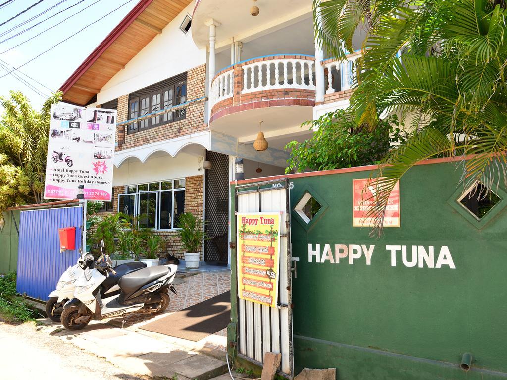 Hotel Happy Tuna Hikkaduwa Exterior photo
